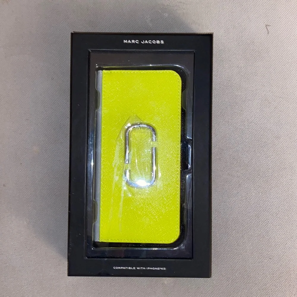 Marc Jacobs Wallet phone case.